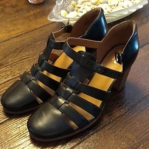 Clarks artisan heels